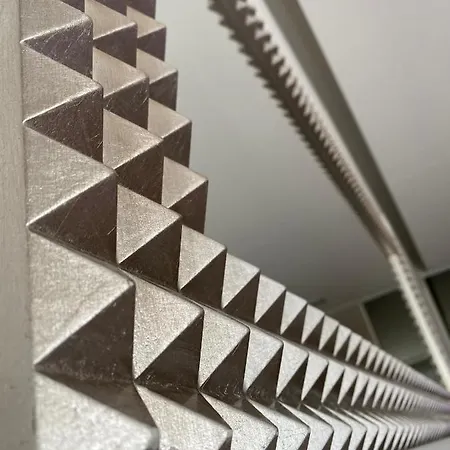 酒店 Living 地拉那