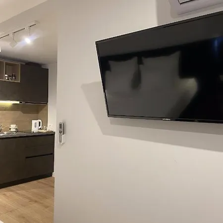 Hotell Living 4*