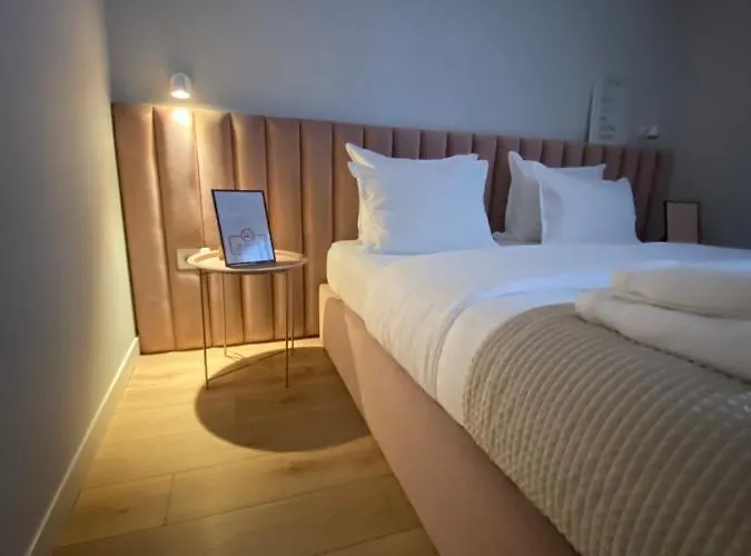 Living Hotel