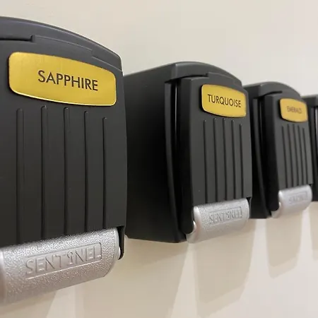 Living מלון טיראנה